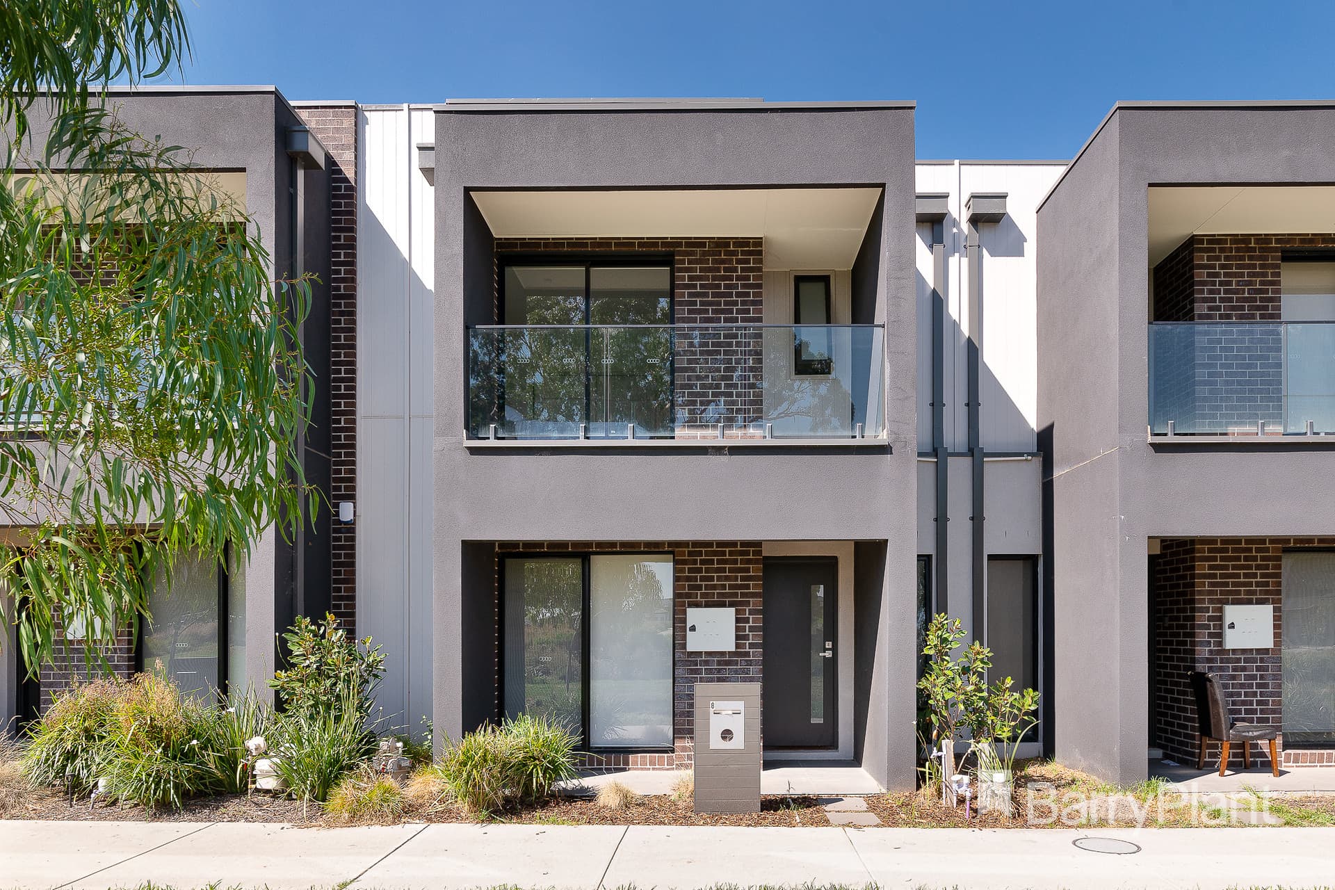 8 Bago Walk, Wollert VIC 3750