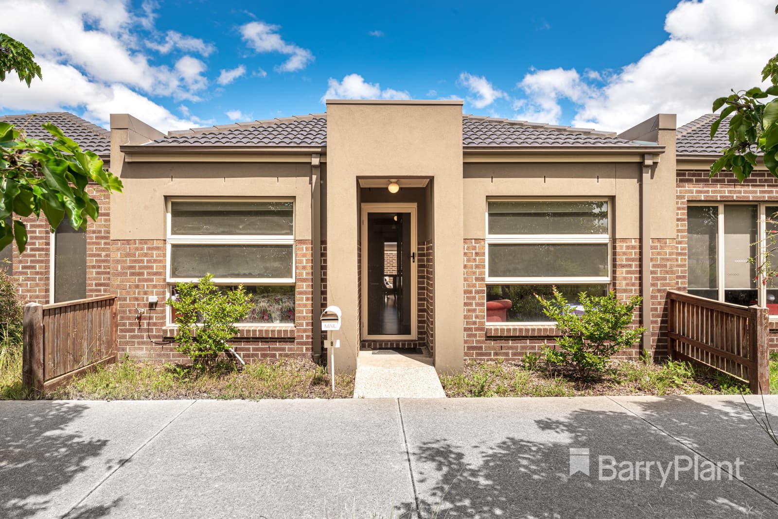 8 Wilhelmina Walk, Epping VIC 3076