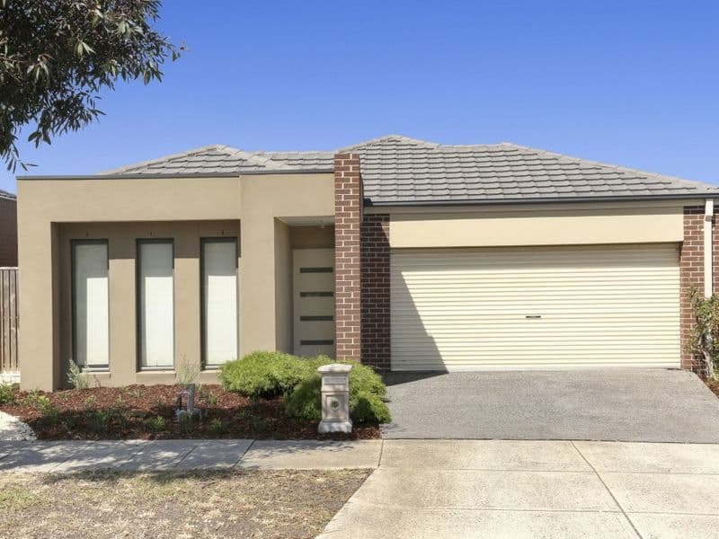 8 Dappleshade Avenue, Epping VIC 3076