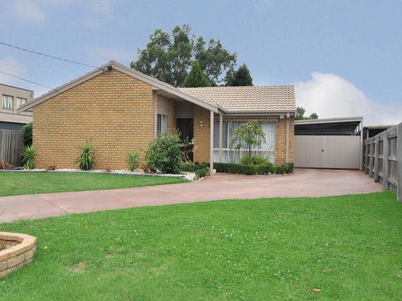 63 Pommel Crescent, Epping VIC 3076