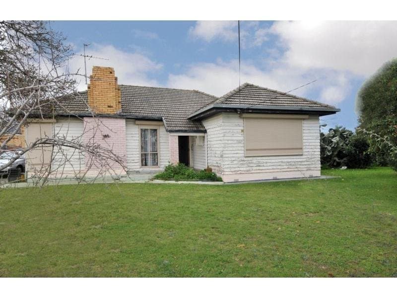 384 Station Street, Lalor VIC 3075