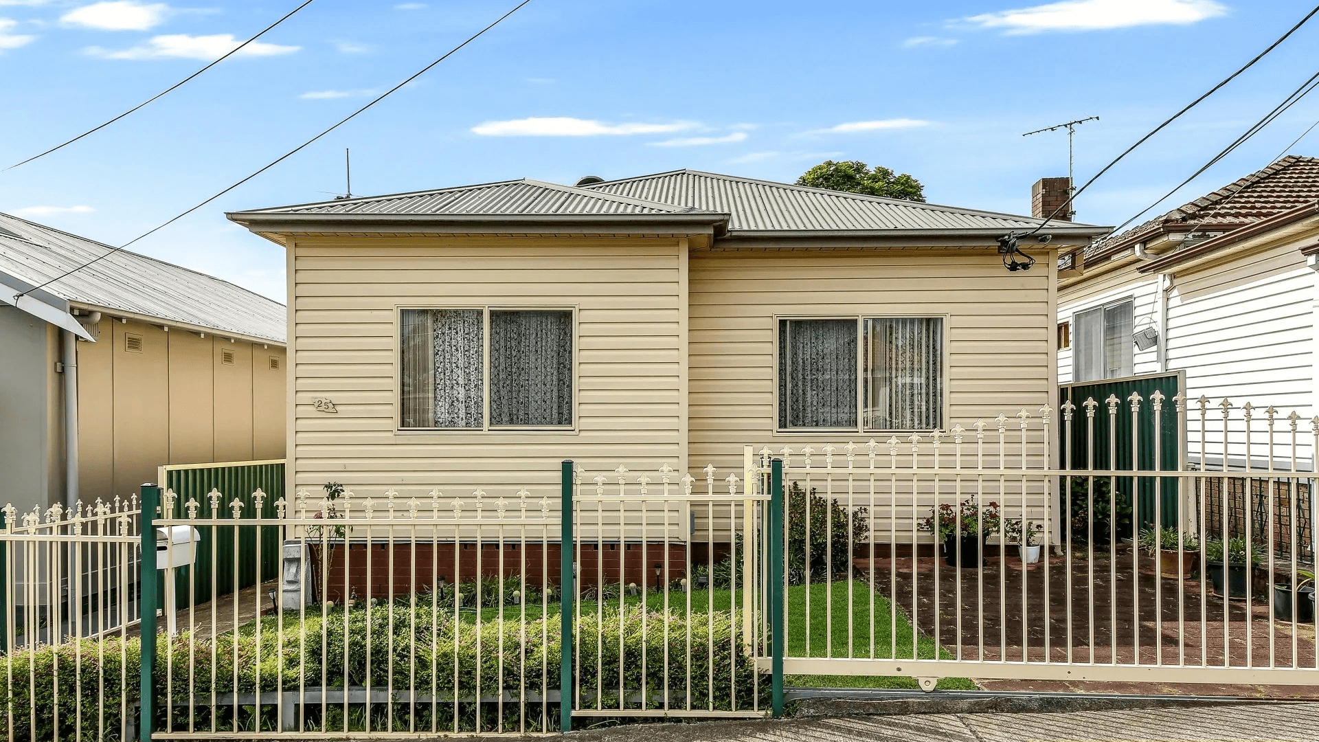 25 Seventh Ave, Berala NSW 2141