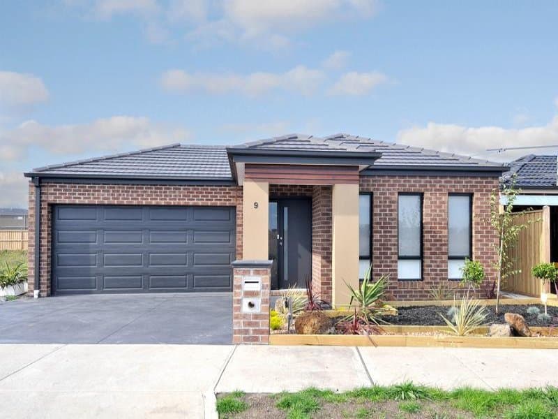9 Keane Crescent, Lalor VIC 3075