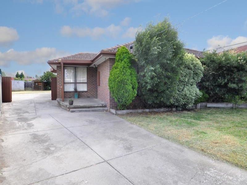 12 Gillespie Place, Epping VIC 3076