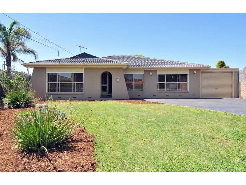4 Gundara Court, Epping VIC 3076