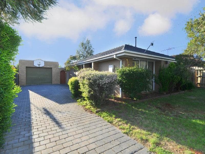 10 Bouverie Place, Epping VIC 3076