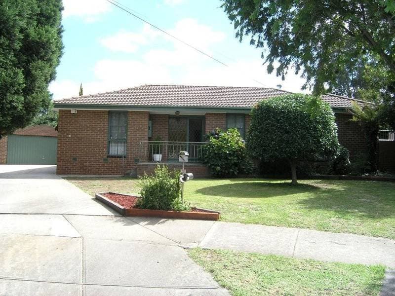 12 Henry Court, Epping VIC 3076