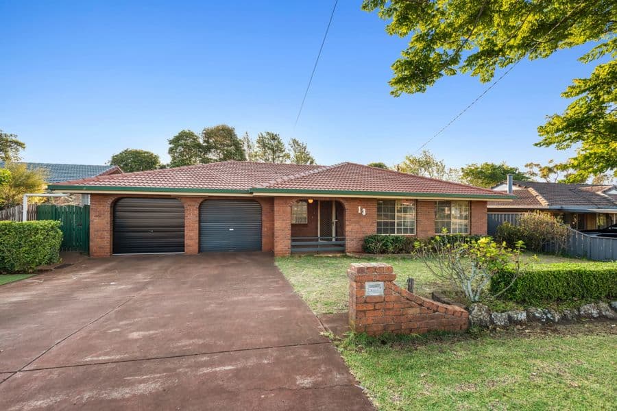 13 Arabian Street, Harristown QLD 4350