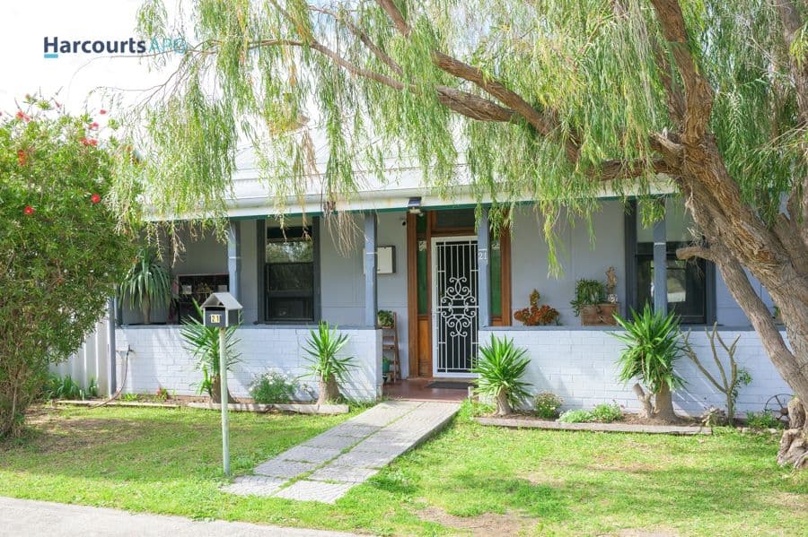 21 Charles Street, Bunbury WA 6230