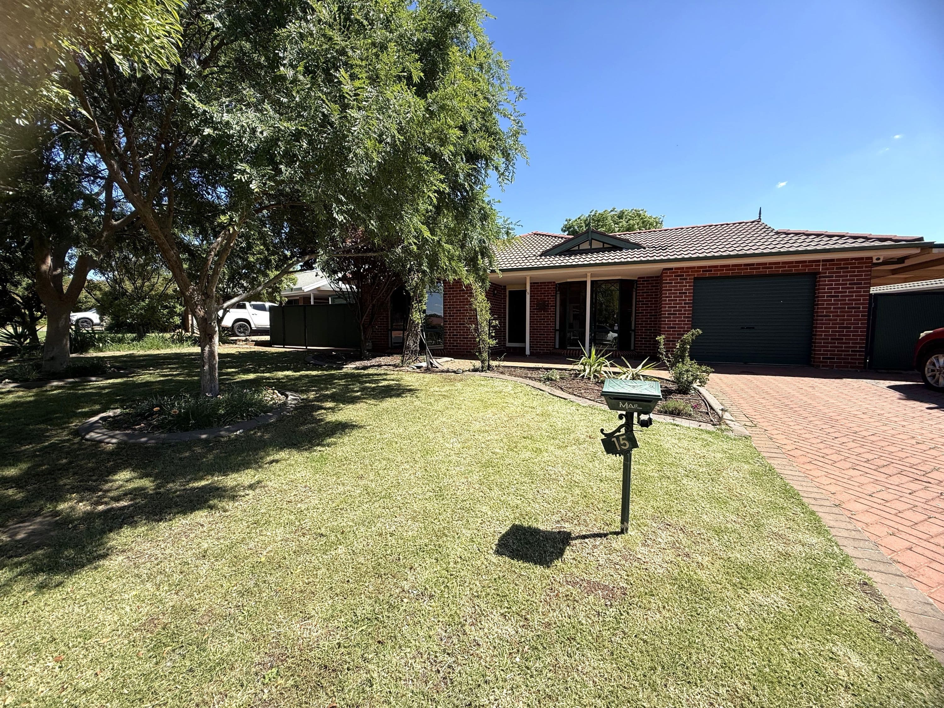 15 Websdale Drive, Dubbo NSW 2830