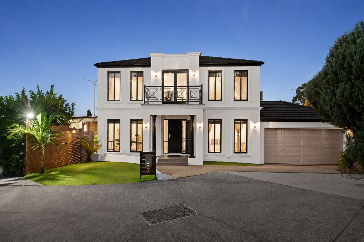 7. Redleaf Close, Hampton Park VIC 3976
