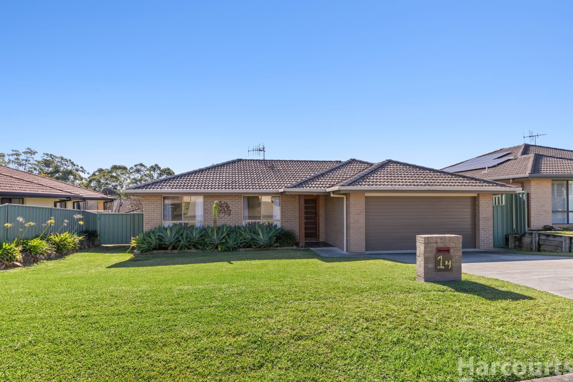 14 Crosslands Avenue, Wauchope NSW 2446