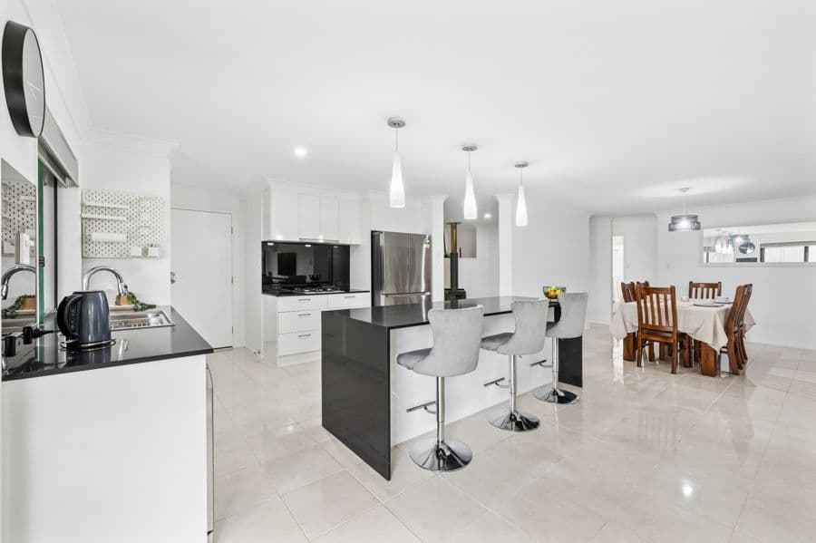 22 Satinash Street, Narangba QLD 4504