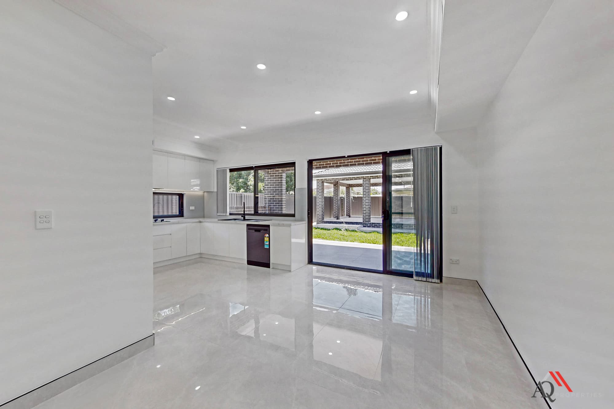 99 Dennistoun Ave, Guildford NSW 2161