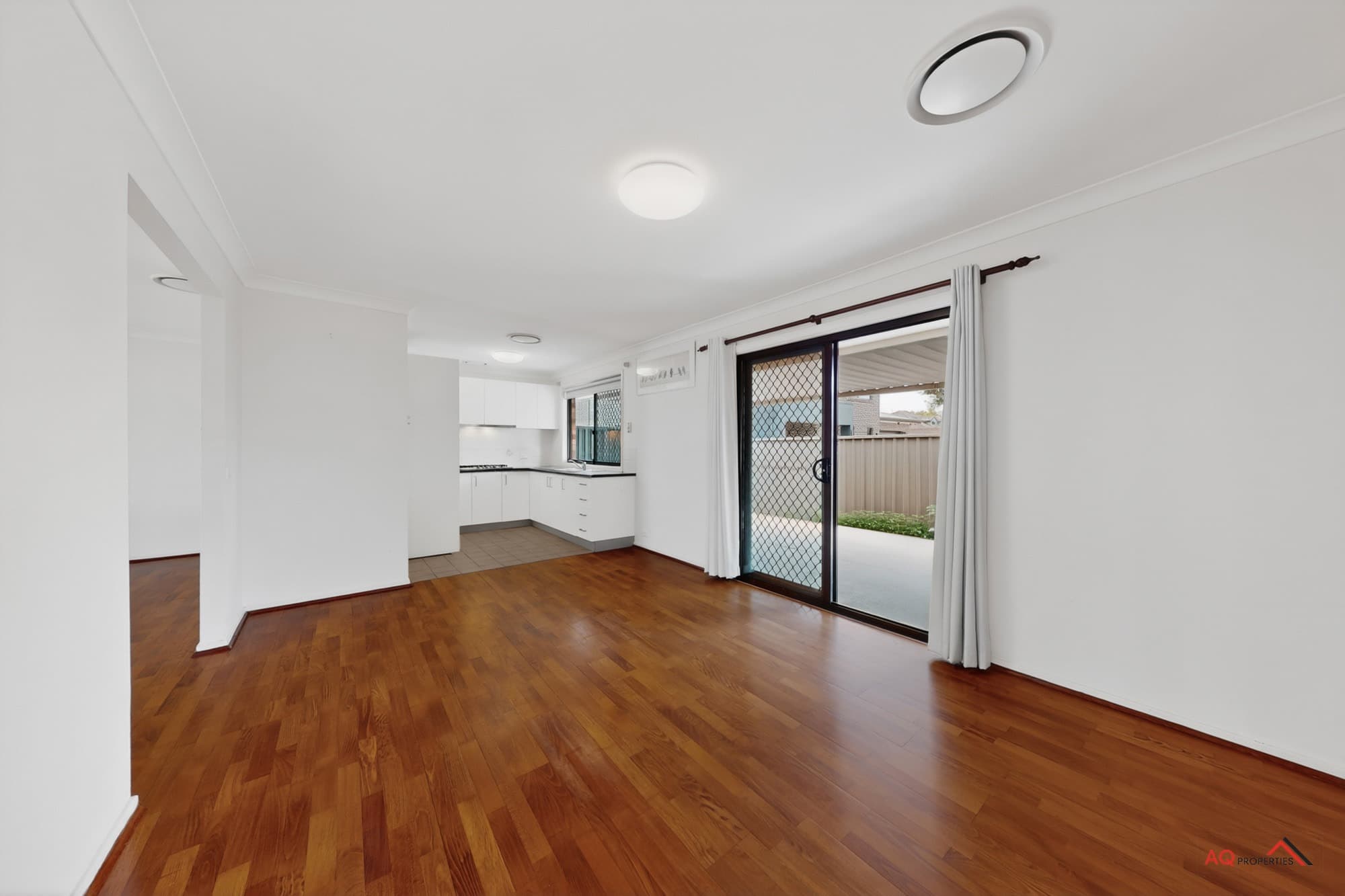 4 Austin Woodbury Pl, Toongabbie NSW 2146