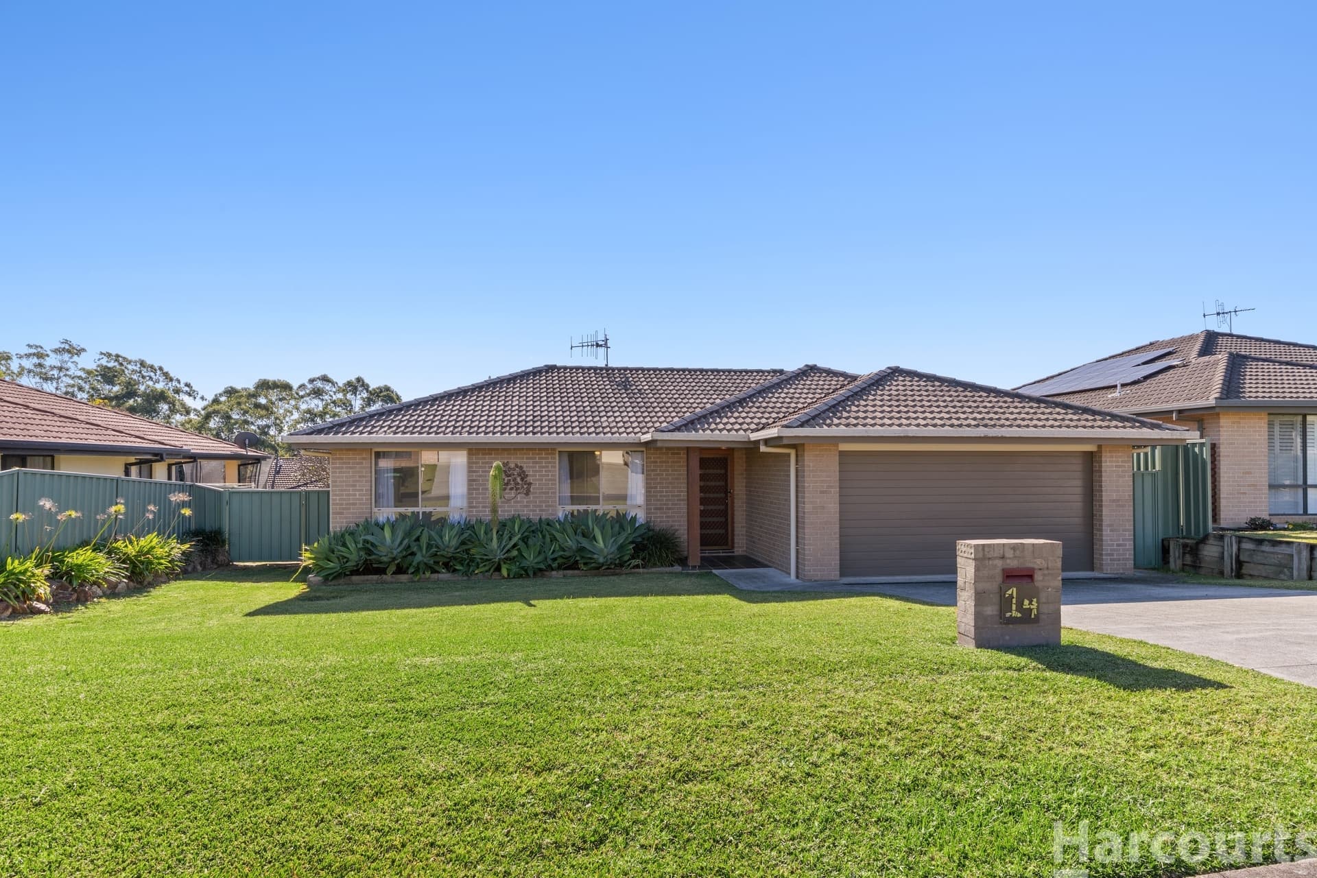 14 Crosslands Avenue, Wauchope NSW 2446