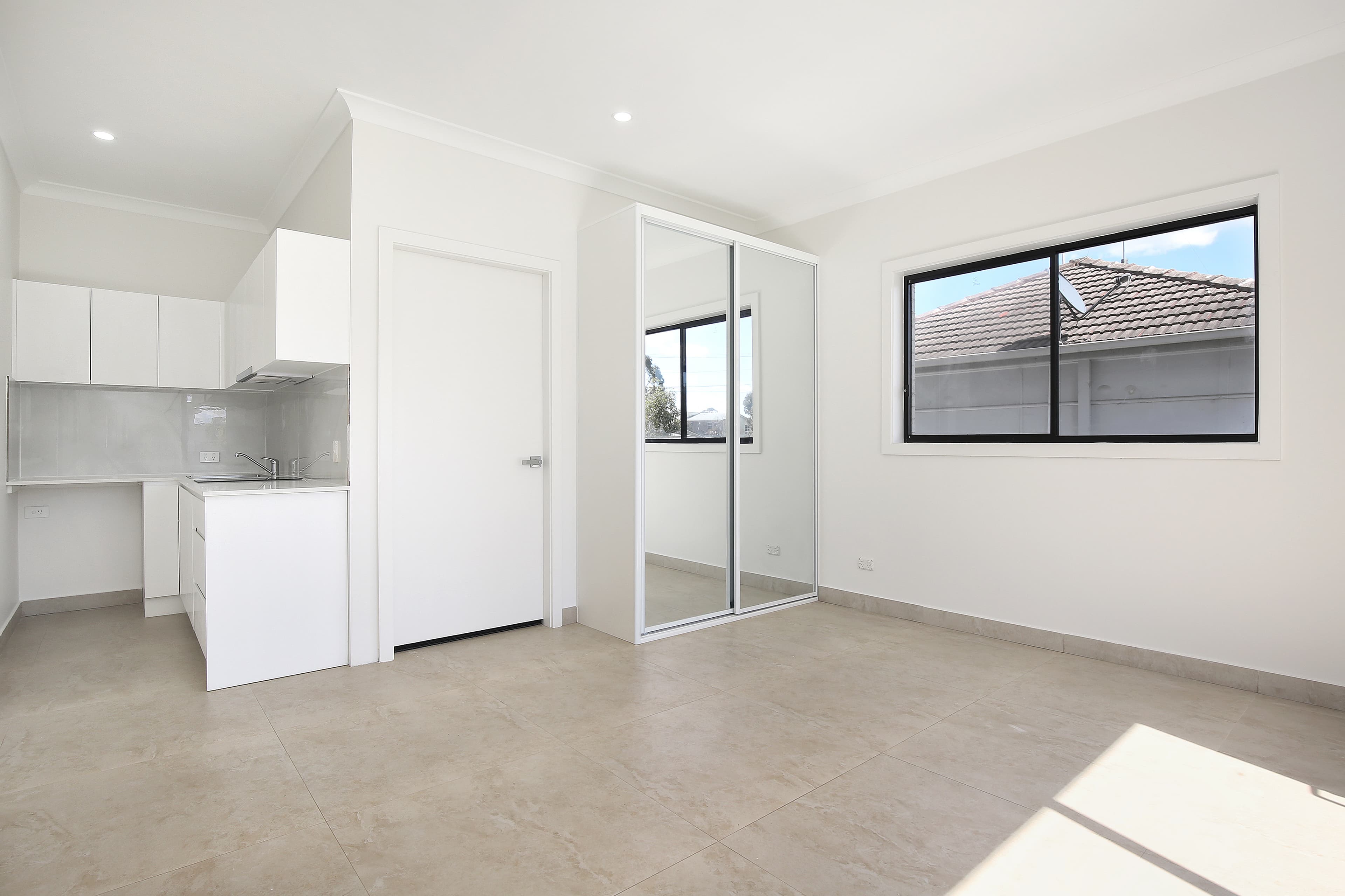 1/4 Cosgrove Cres, Kingswood NSW 2747