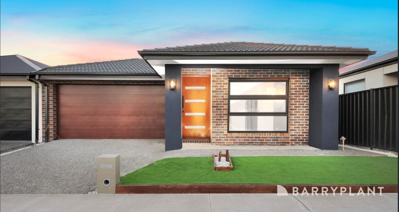 13 Folia Way, Donnybrook VIC 3064