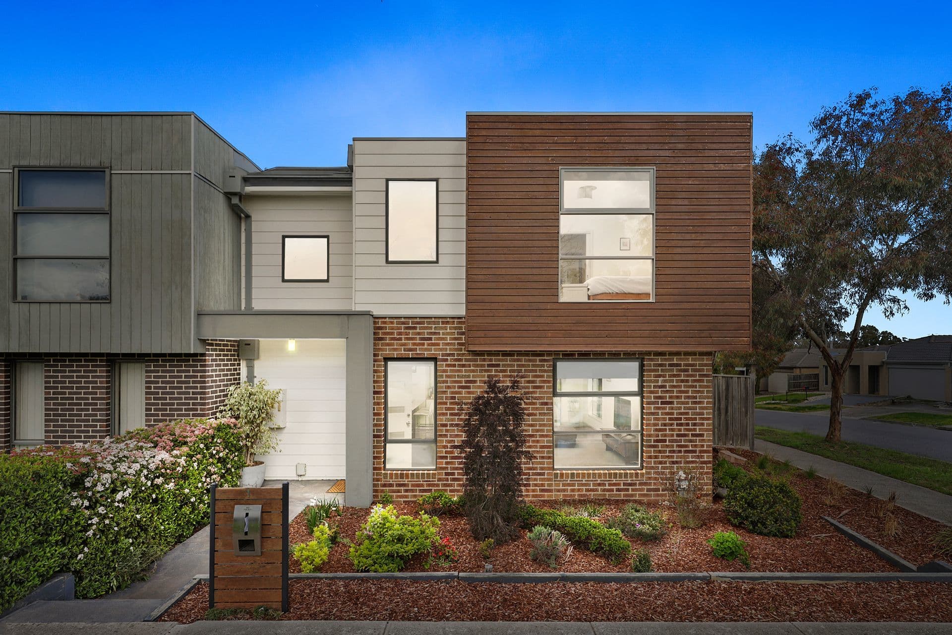 1 Eastern View, Doreen VIC 3754